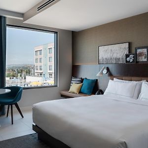 One-Bedroom King Suite